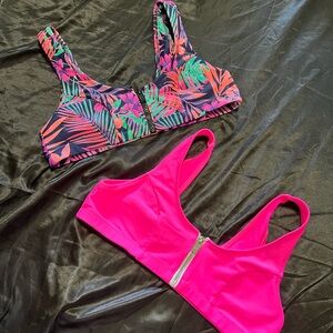 Medium bathing suit top